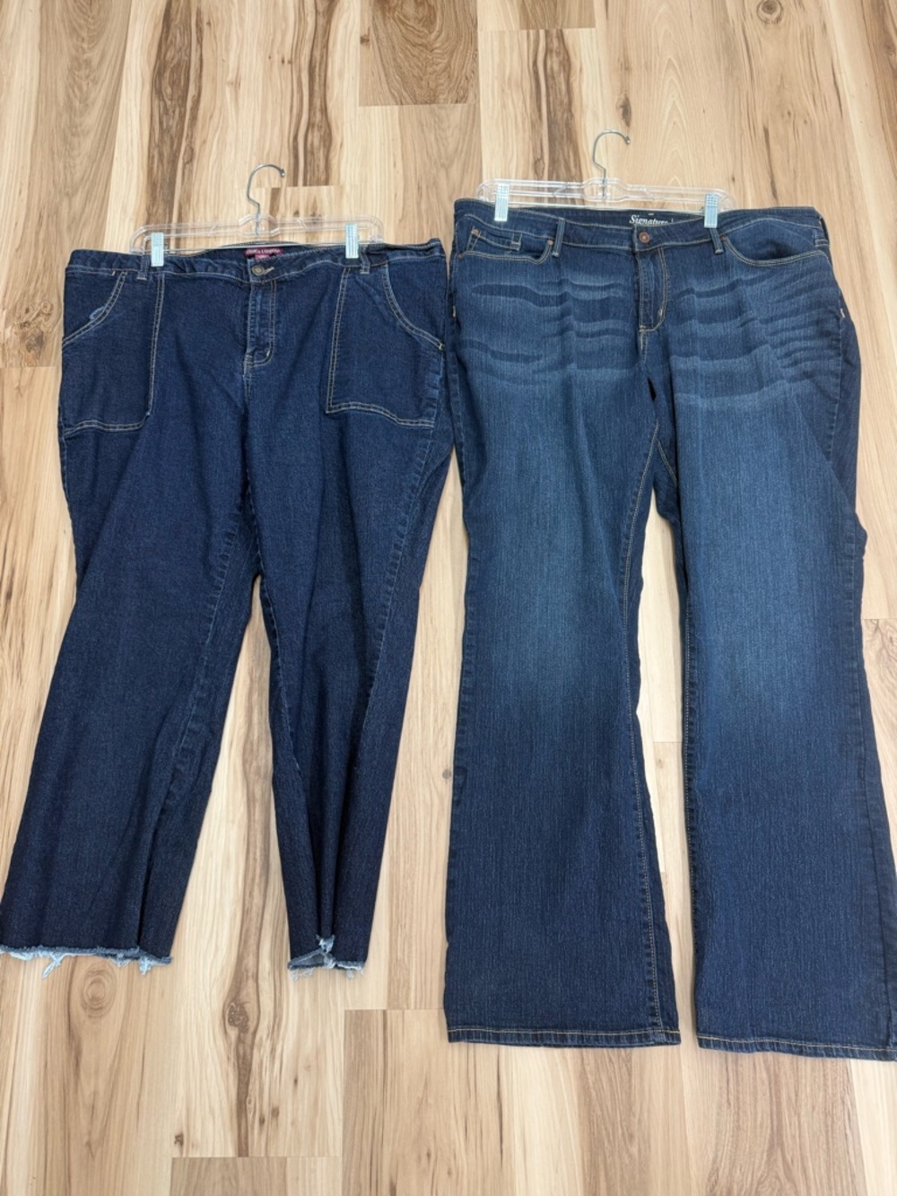 Signature by Levi Strauss Jeans Lot CC24
